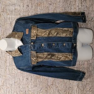 Realtree Camouflage And Blue Jean Denim Jacket